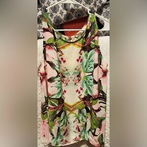 Violet & Claire Vibrant Floral Blouse